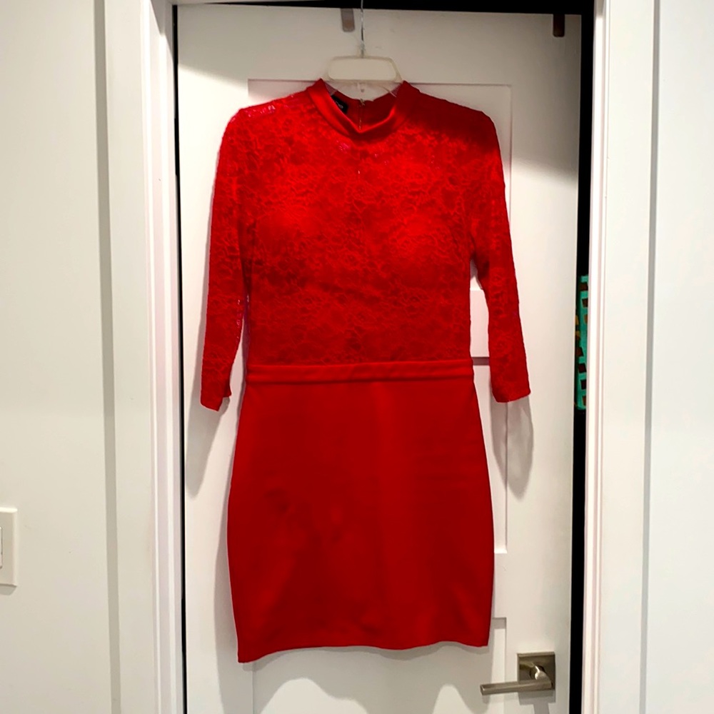 Bebe red lace body con mini dress